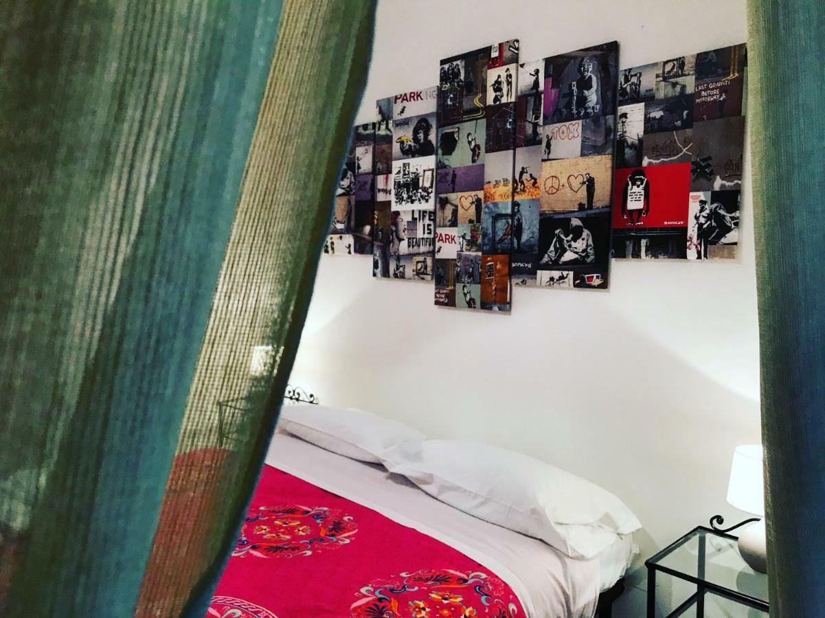 Casa G&G Pignasecca 2 Nel Cuore Di Napoli Extérieur photo