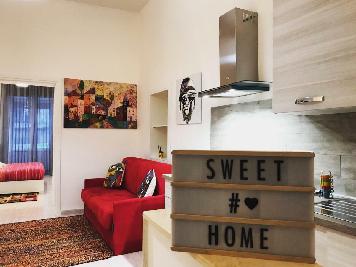 Casa G&G Pignasecca 2 Nel Cuore Di Napoli Extérieur photo