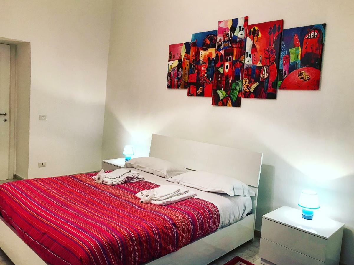 Casa G&G Pignasecca 2 Nel Cuore Di Napoli Extérieur photo